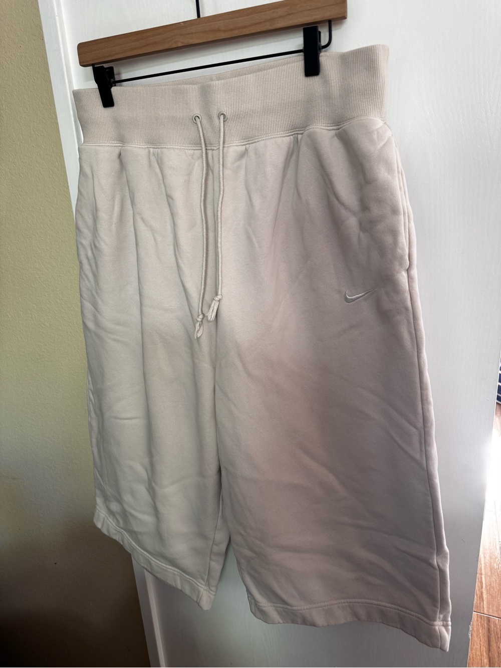 Nike Women’s Cropped Sweatpants Shorts in Cream